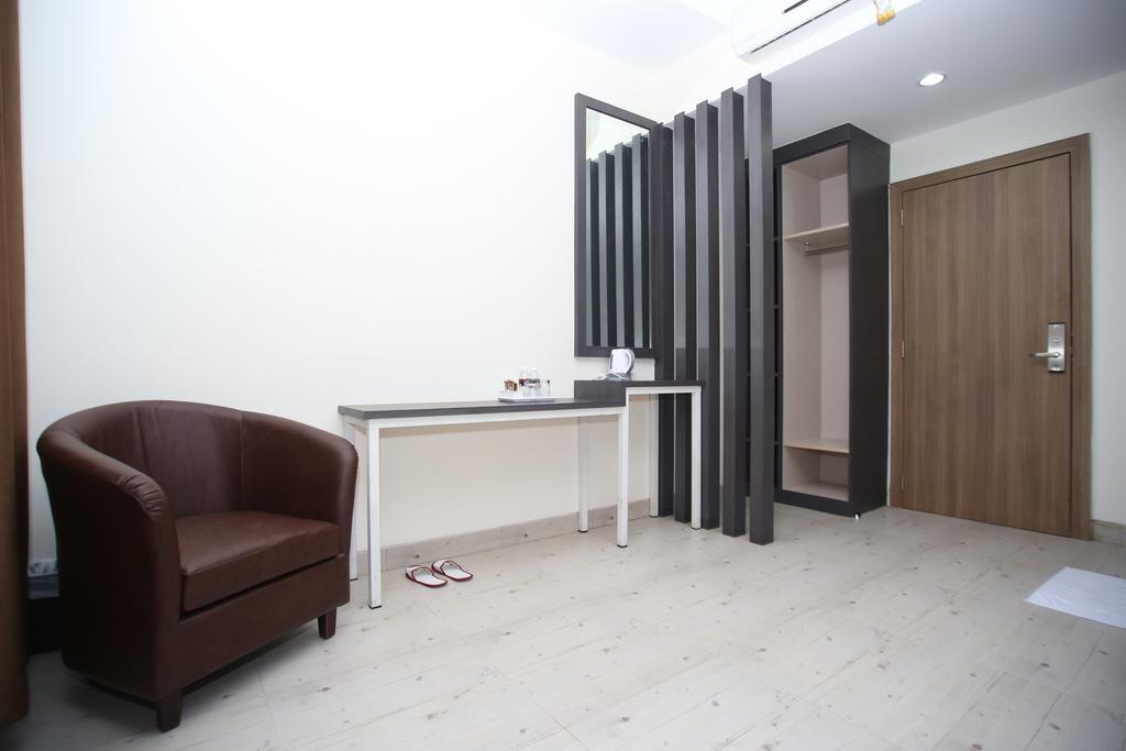 Redlink Hotel Batam Room photo