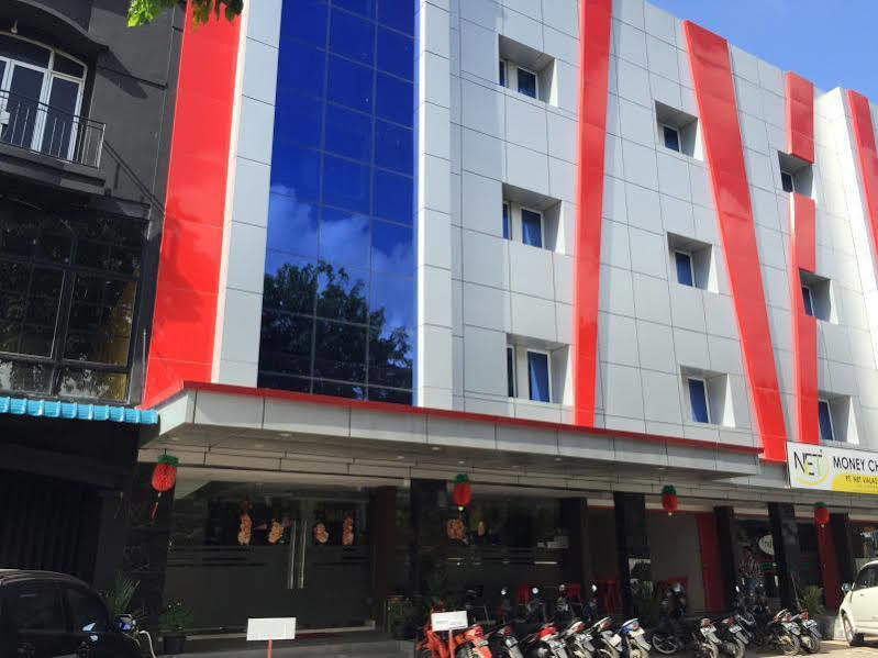 Redlink Hotel Batam Exterior photo